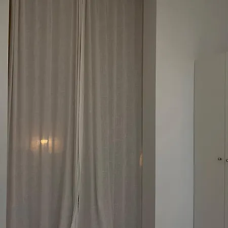 아파트 Antwerpen-zuid 안트베르펜